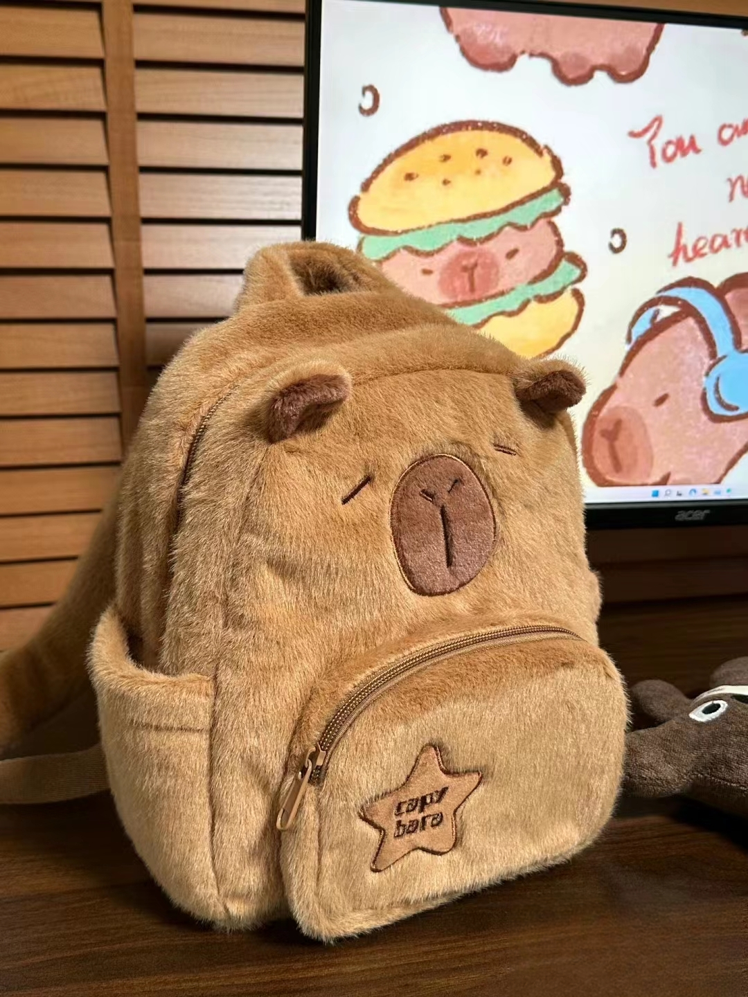 Mochila capibara