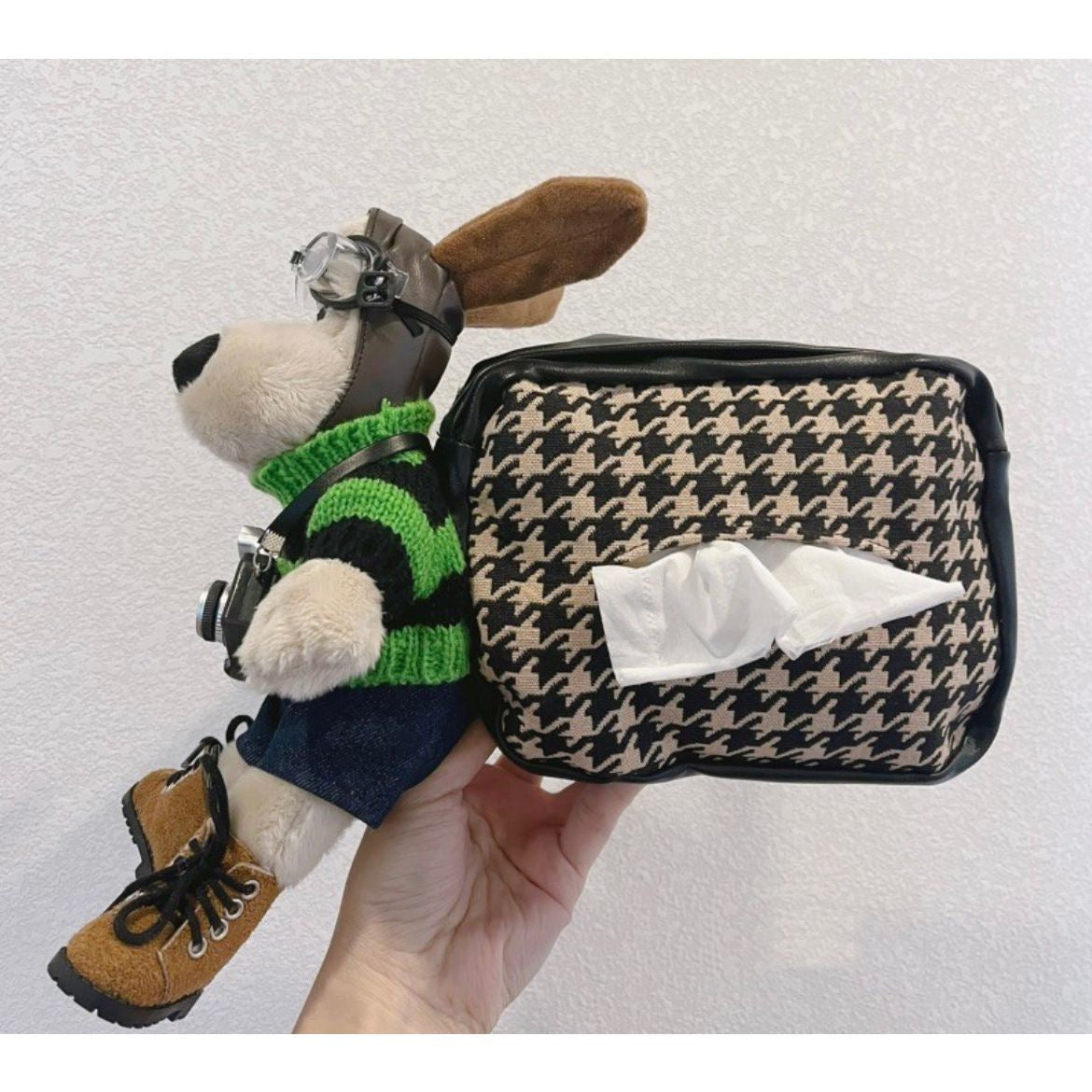 Dog plush, tissue box, car plush
