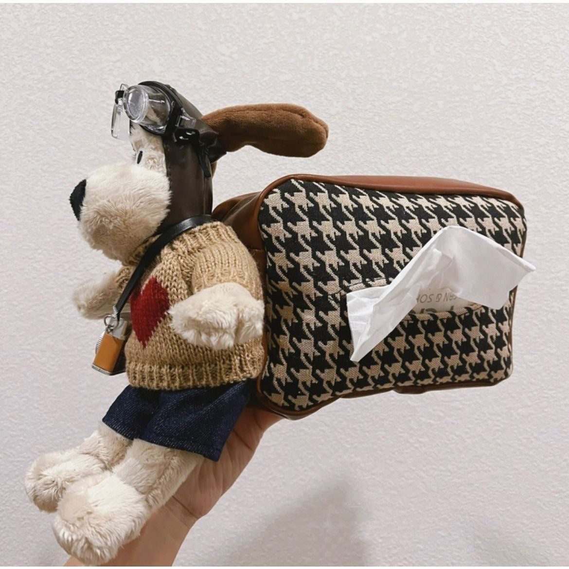 Dog plush, tissue box, car plush