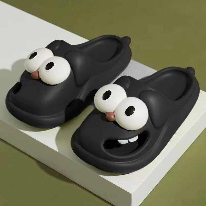 Zapatillas con ojos grandes