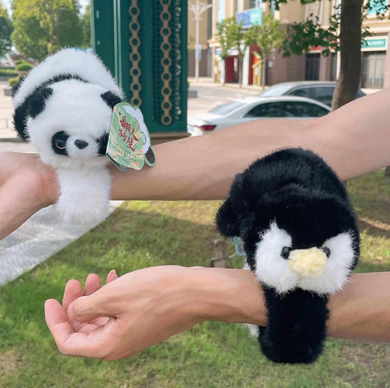 Pulsera de de pingüino y panda, pulsera de doble pandas