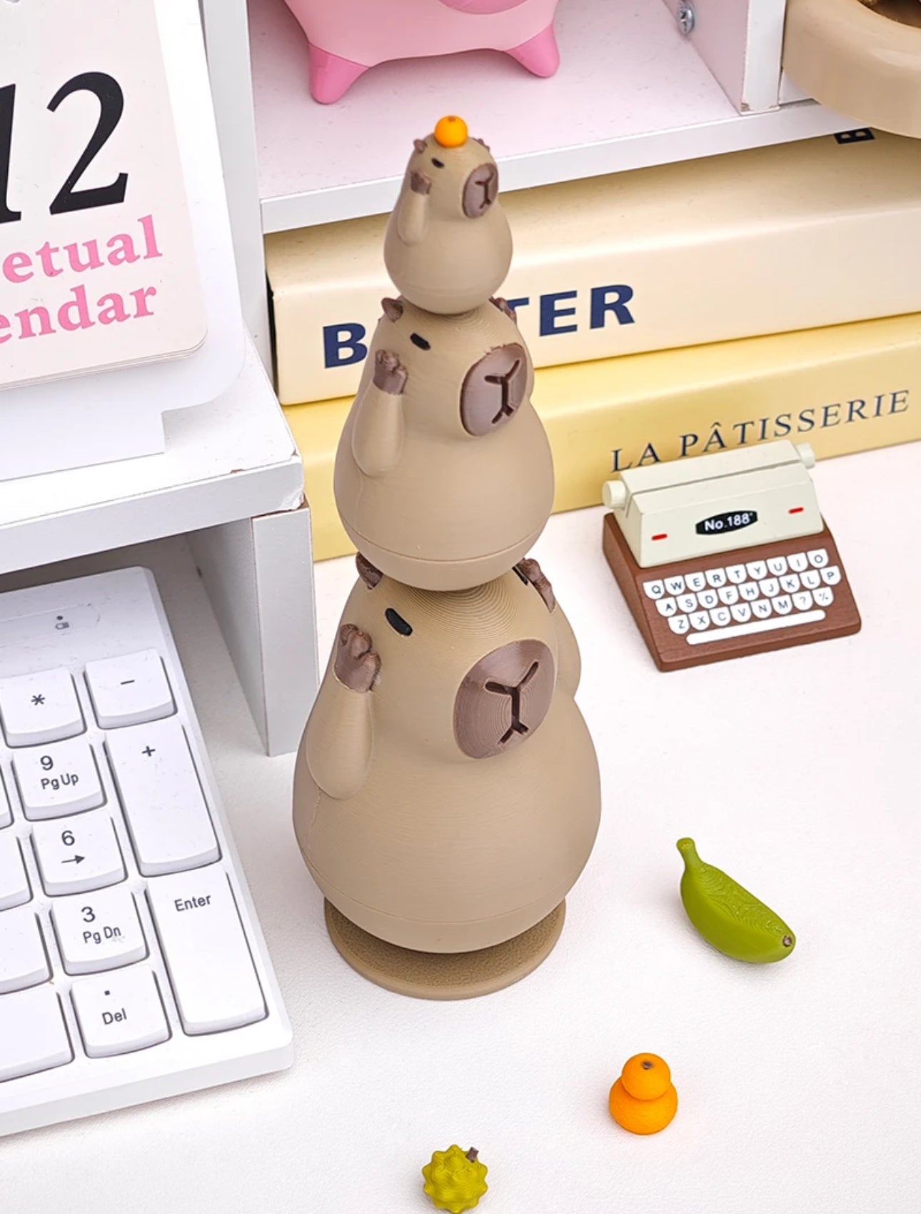 capibara con accesorios juguetes figuras 3D