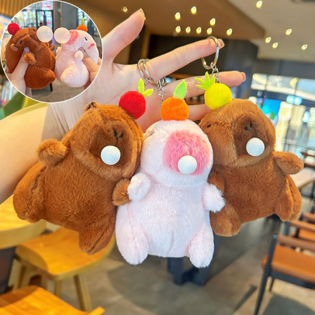 Llavero de Peluche Capibara con Frutas