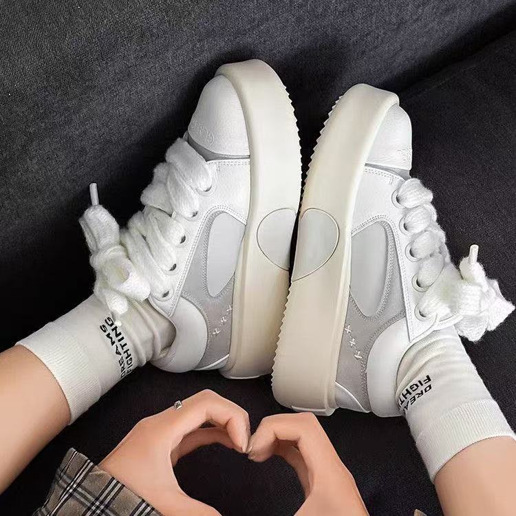 Zapatos de amor, zapatos de pareja, zapatillas de suela gruesa con aumento de altura.