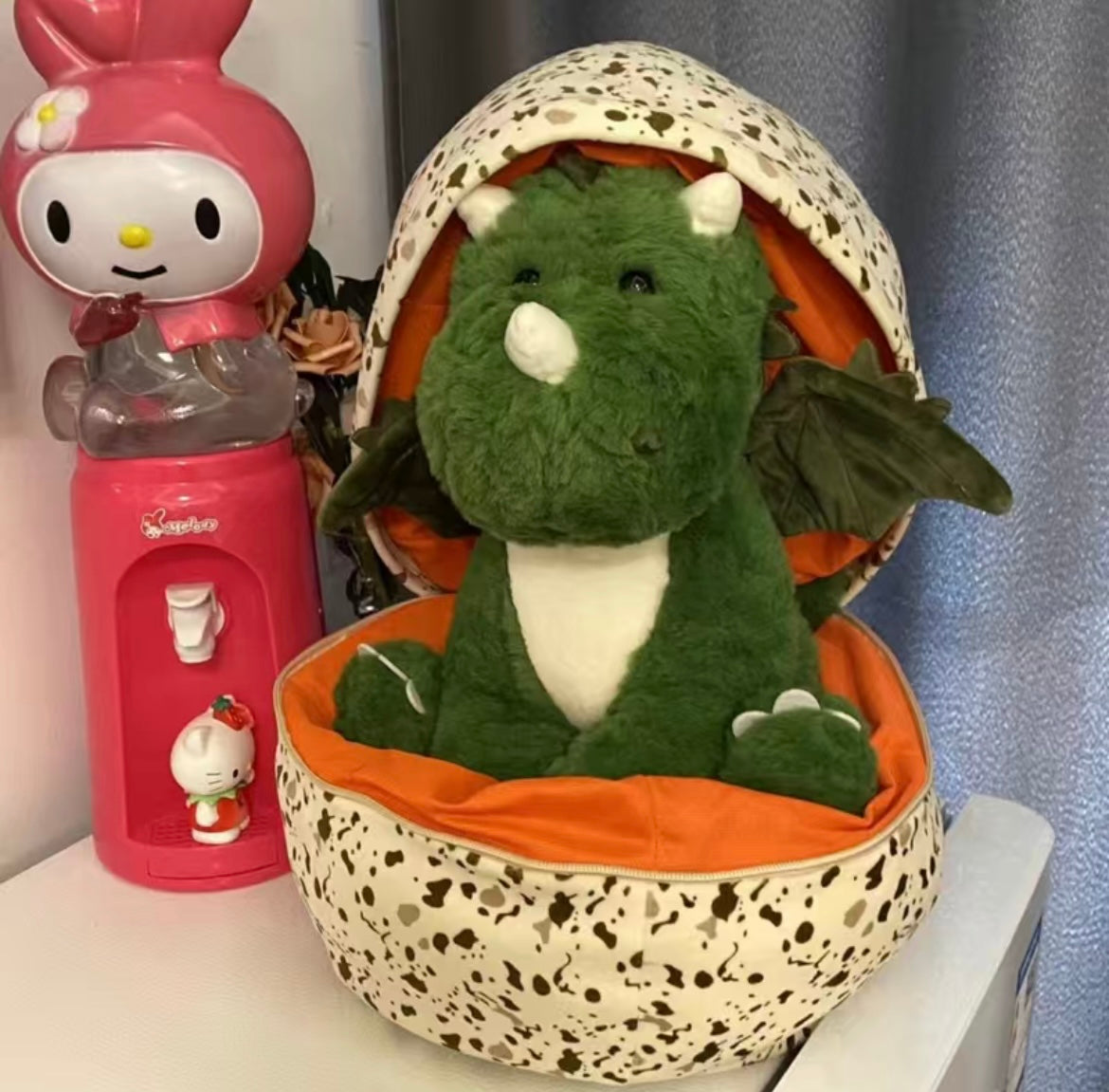 Dragon plush, eggs and dinosaur plush, dinosaur plush